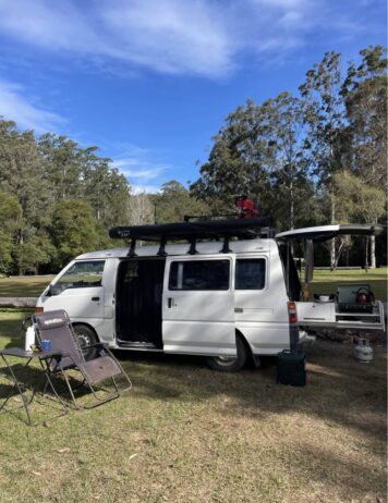 1998 Mitsubishi Express