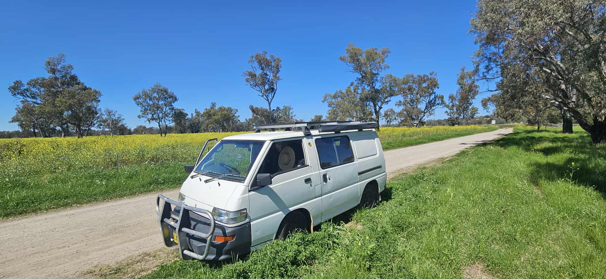 2003 Mitsubishi express